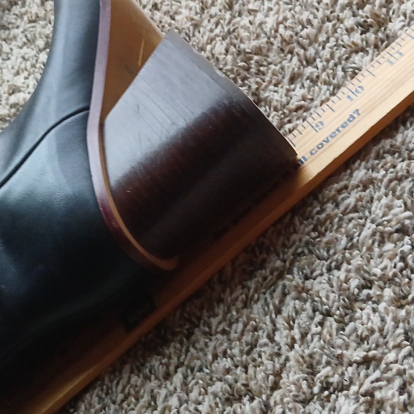 Dolce Vita Women's Size 8.5 Black Heeled Boots - Picture 8 of 8